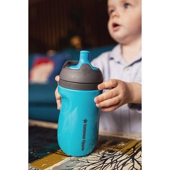 Tommee Tippee Pipetli Kulpsuz 12+ Ay 195 ml Alıştırma Bardağı Mavi-Turuncu