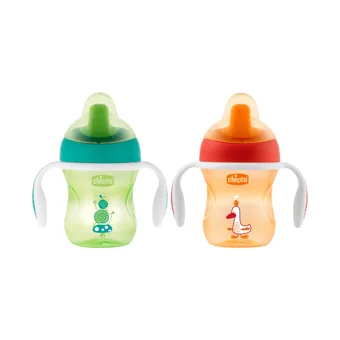 Chicco Akıtmaz Kulplu 6+ Ay 200 ml Alıştırma Bardağı Yeşil-Turuncu