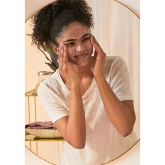 The Body Shop Vitamin C - Mikrodermabrasyon Krem Tüp Yüz Peelingi 100 ml