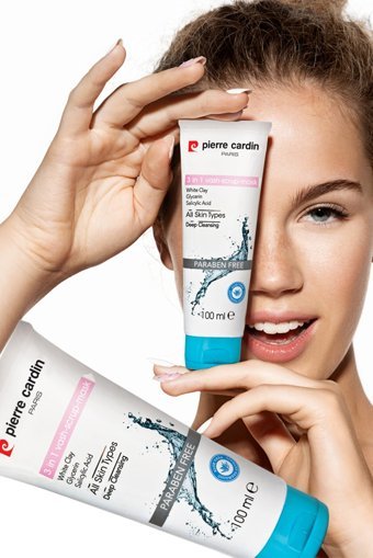 Pierre Cardin 3 ın 1 Siyah Nokta Karşıtı Leke Giderici Sıkılaştırıcı Krem Maske Yüz Peelingi 100 ml