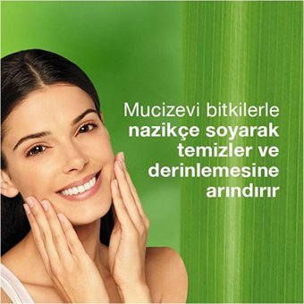 Himalaya Beyazlatma Etkili Krem Tüp Yüz Peelingi 75 ml