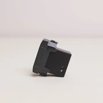 Westlec Çerçevesiz USB Girişli Sıva Altı Akıllı Tekli Priz Siyah