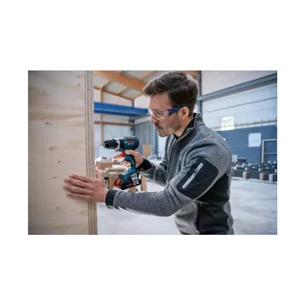Bosch GSB 18 V 2.0 Ah Darbeli Akülü Vidalama Makinesi + 2 Adet Akü