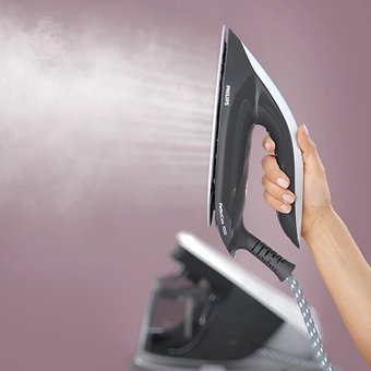Philips Psg 7014/10 2100 W 7 bar SteamGlide Advanced Tabanlı Şok Buharlı Kazanlı Ütü Siyah