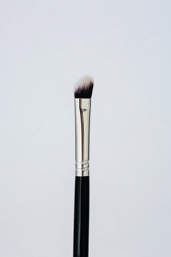 Boens Angled Eyeshadow Brush Far Fırçası