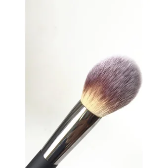 It Cosmetics No:08 Makyaj Fırçası