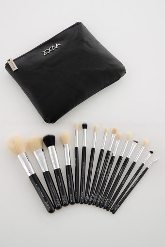 Zoeva Kapaklı 15'li Allık Eyeliner Far Makyaj Fırça Seti Gümüş