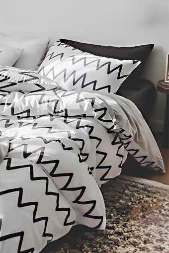 Depomaxx Kışlık 160 x 220 cm Çizgili Tek Kişilik Nevresim Takımı Beyaz Siyah