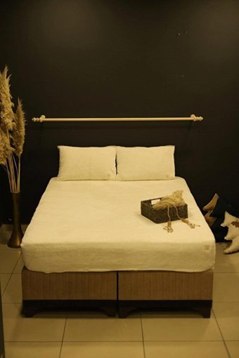 Tly Home Textiles Pamuk Kışlık 200 x 220 cm Lastikli Peluş Çift Kişilik Nevresim Takımı Ekru