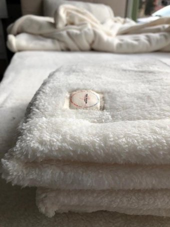 Tly Home Textiles Pamuk Kışlık 200 x 220 cm Lastikli Peluş Çift Kişilik Nevresim Takımı Ekru