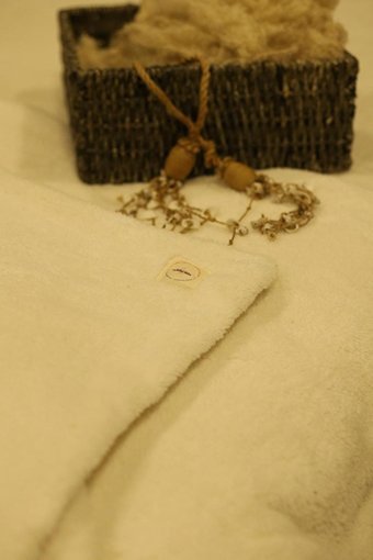 Tly Home Textiles Pamuk Kışlık 200 x 220 cm Lastikli Peluş Çift Kişilik Nevresim Takımı Ekru