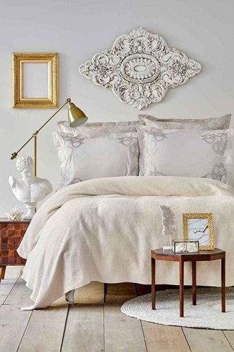 Karaca Home Pamuk Kışlık 200 x 220 cm Battaniyeli Desenli Çift Kişilik Nevresim Takımı Gold