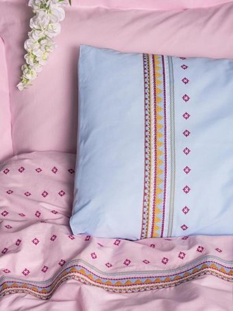 Nevresim Dünyası Ranforce Dört Mevsim 200 x 220 cm Modern Çift Kişilik Nevresim Takımı Mavi Pembe