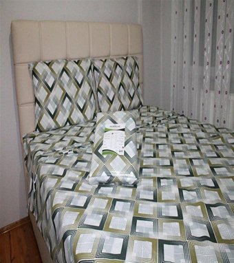 More Home Pamuk Dört Mevsim 200 x 220 cm Lastikli Kareli Çift Kişilik Nevresim Takımı Çok Renkli