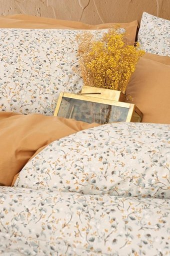 Nevresim Dünyası Ranforce Dört Mevsim 200 x 220 cm Çiçekli Çift Kişilik Nevresim Takımı Bej