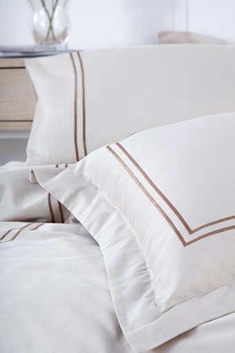 Ecocotton Pamuk Saten Dört Mevsim 200 x 220 cm Modern Çift Kişilik Nevresim Takımı Bej Gold