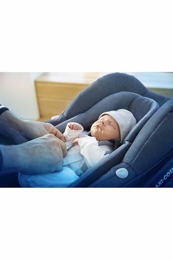 Maxi-Cosi Pebble Plus Isofixli-Emniyet Kemerli 0-13 kg Yatabilen Sürüş Yönü Oto Koltuğu Mor