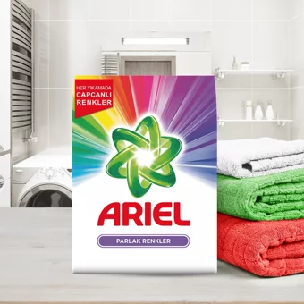 Ariel Renkliler ve Beyazlar İçin 72 Yıkama Toz Deterjan 11 kg