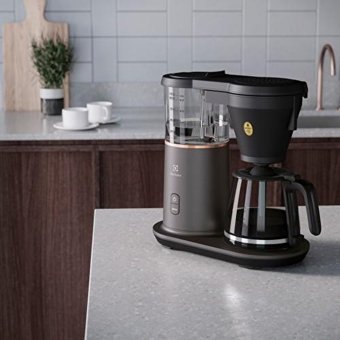 Electrolux Explore E7CM1-4MTM Plastik Filtreli Karaf 1.1 L Hazne Kapasiteli 9 Fincan Akıllı 1600 W Gri Filtre Kahve Makinesi