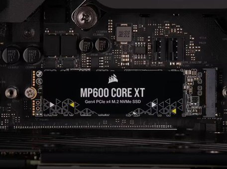 Corsair PCIe Gen 4x4 1 TB M2 2280 SSD
