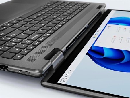 Lenovo Yoga 7i Harici Intel Core i5 6 GB Ram LPDDR5 256 GB SSD 15.6 inç Full HD FreeDos 2'si 1 Arada Dokunmatik Laptop