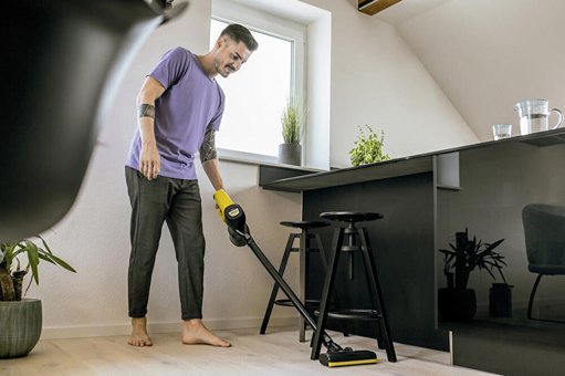 Karcher VC4 Cordless My Home Hepa Filtreli Şarjlı Dikey Süpürge Siyah