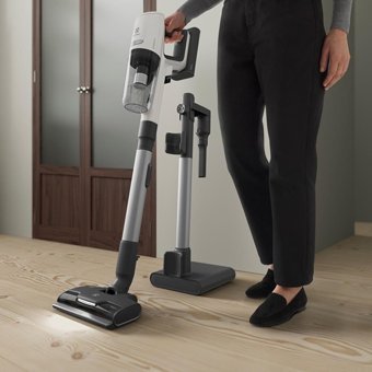 Electrolux EP81HB25SH Ultimate 800 Hepa Filtreli 153 W Şarjlı Dikey Süpürge Beyaz