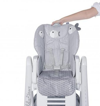Chicco Polly 2 Start Plastik Emniyet Kemeri 15 kg Kapasiteli Tekerlekli Tepsili Katlanır Mama Sandalyesi Gri