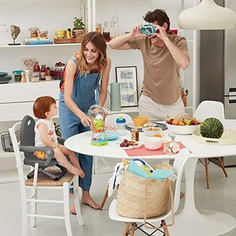 Chicco Pocket Snack Plastik Emniyet Kemeri Tepsili Katlanır Portatif Mama Sandalyesi Sarı