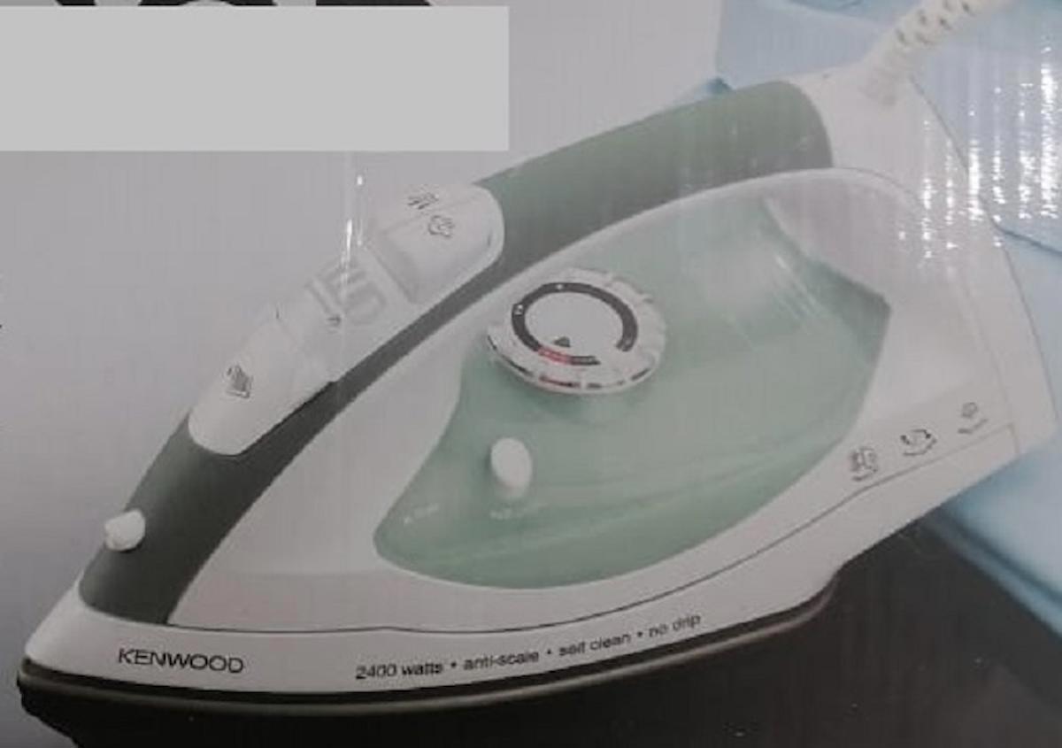 Kenwood ST752 2400 W Seramik Buharlı Ütü