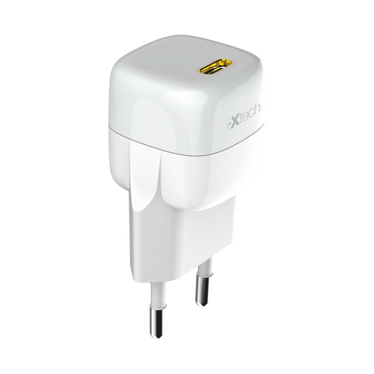 Ixtech Universal Type-C Kablolu 20 W Hızlı Şarj Aleti Beyaz