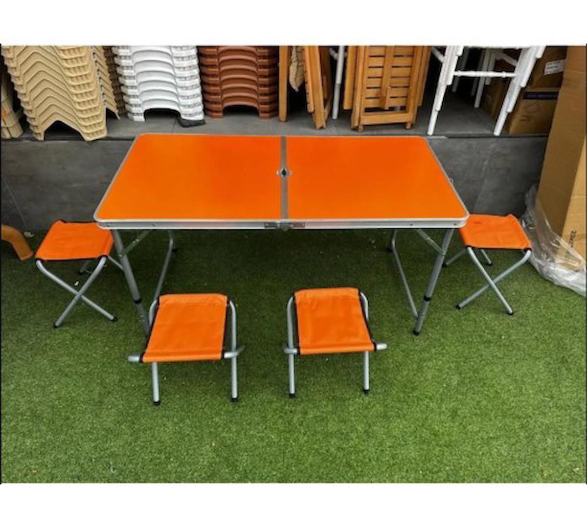 AteşTech 120 x 60 cm Tabureli Çantalı Dikdörtgen Alüminyum Katlanır Kamp Masası Turuncu