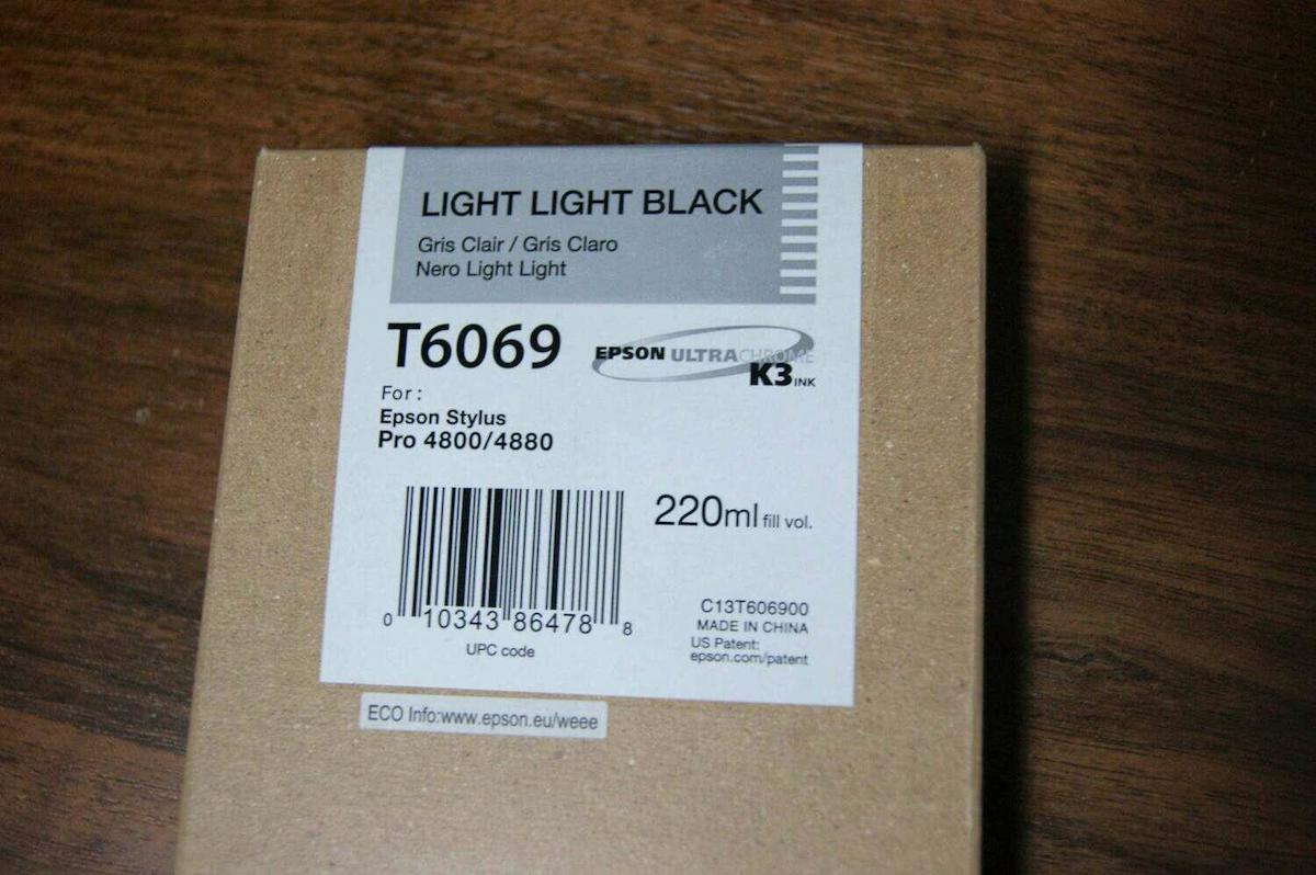 Epson T6069-C13T606900 Orijinal Siyah Mürekkep Kartuş