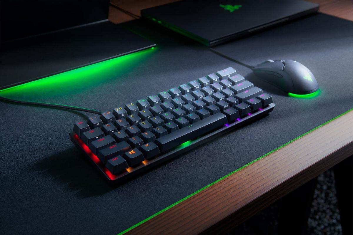 Razer RZ03-03390200-R3M1 Türkçe Q 61 Tuşlu Red Switch Kablolu Siyah Klavye