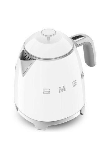 Smeg Paslanmaz Çelik 800 ml 1400 W Klasik Beyaz Kettle
