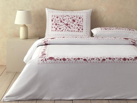 English Home Flower Chain Dijital Baskılı Soft Cotton Çift Kişilik Nevresim Takımı Gül Kurusu