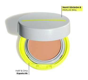Shiseido Sports BB Compact Tüm Ciltler İçin BB Krem Açık Ton