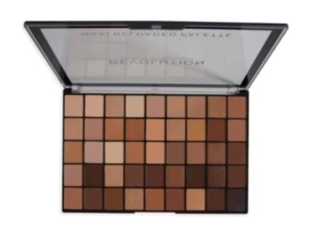 Revolution Ultimate Nudes Toz Mat Far Paleti
