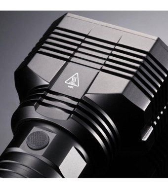 Nitecore EAX 2000 Lümen El Feneri