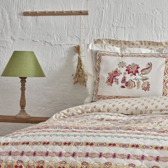 Karaca Home Carme Çift Kişlik Battaniyeli Takım Winter Set Narçiçeği