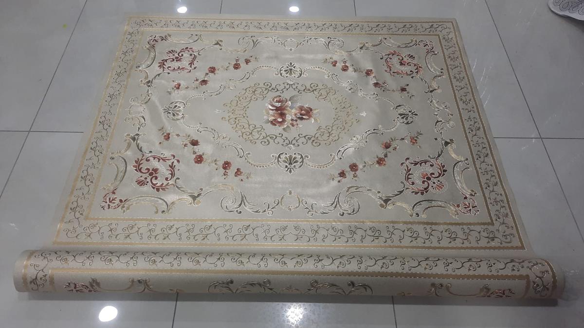 Dora 115 x 145 cm Masa Örtüsü Krem
