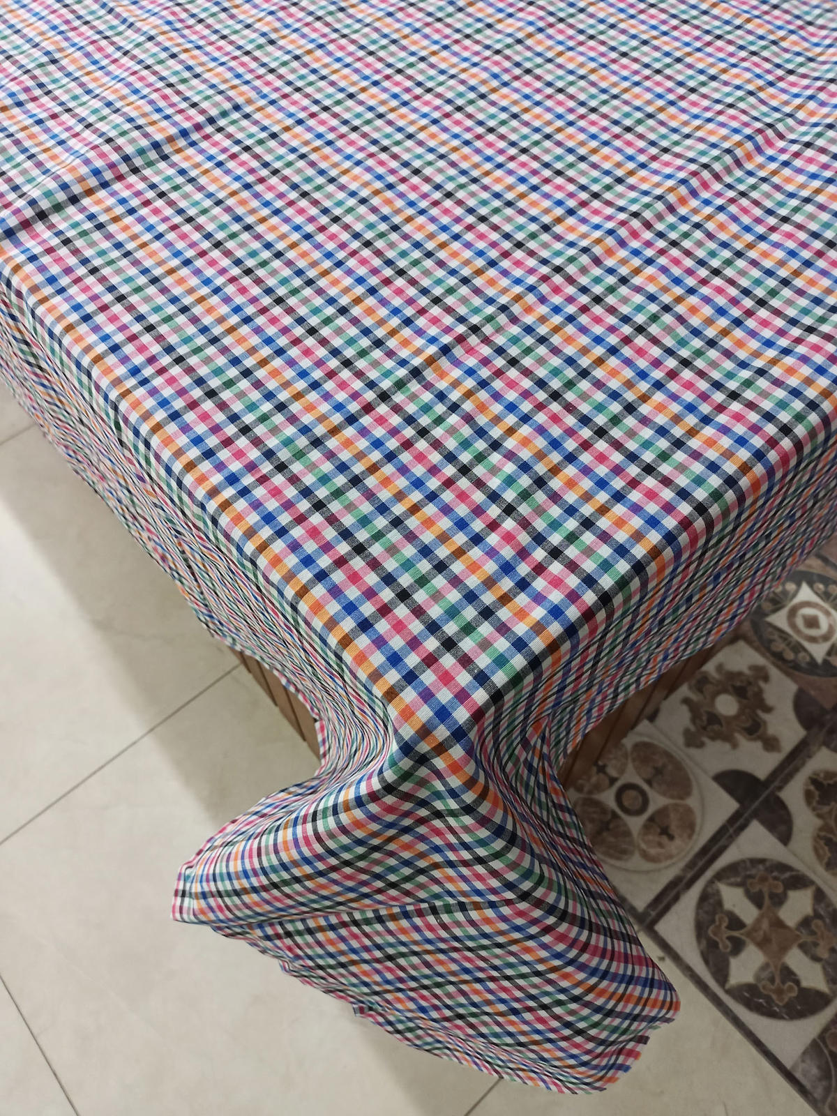 Ateşler Manifatura Pamuk-Polyester 140 x 200 cm Dertsiz Dikdörtgen Masa Örtüsü Çok Renkli