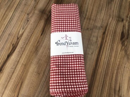 Trendyuvam Ev Tekstili Pamuk-Polyester 160 x 220 cm Dertsiz Kare Masa Örtüsü Kırmızı