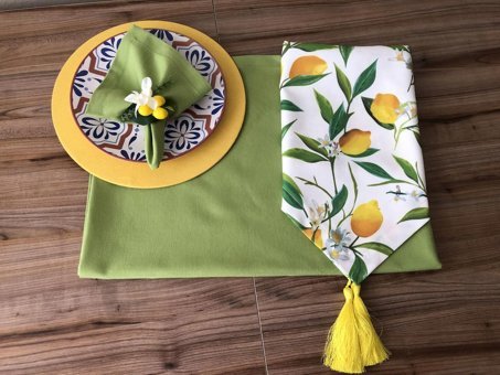 Trendyuvam Ev Tekstili Duck 160 x 220 cm Dikdörtgen Masa Örtüsü Yeşil