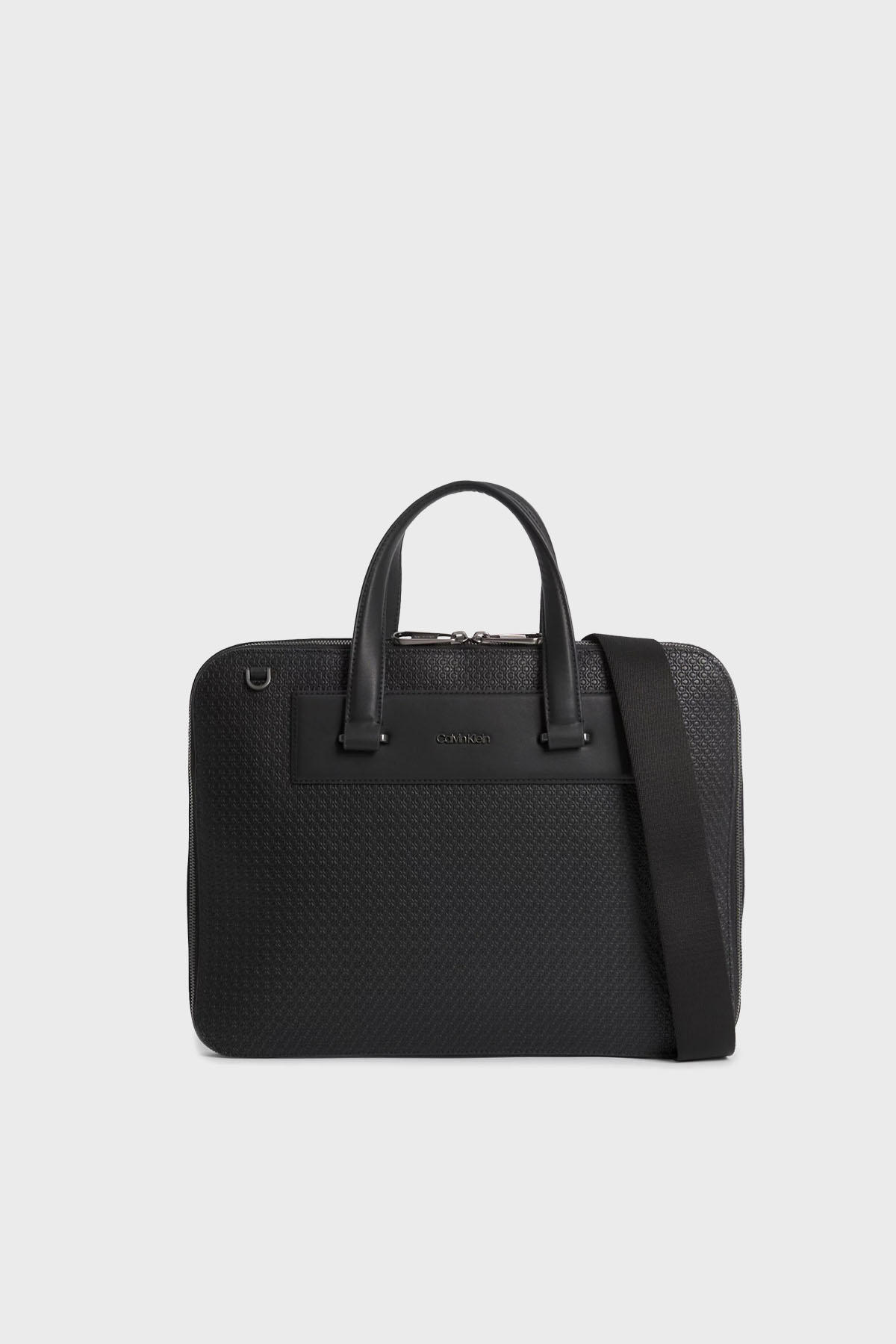 Calvin Klein 15.6 inç Deri Su Geçirmez Laptop Postacı Çantası Siyah
